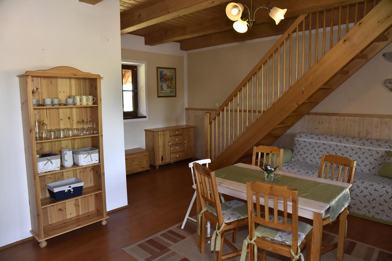 Appartement Selsky Dvur à Kájov Extérieur photo