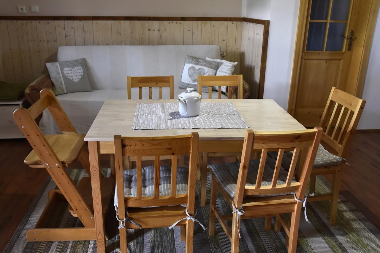 Appartement Selsky Dvur à Kájov Extérieur photo