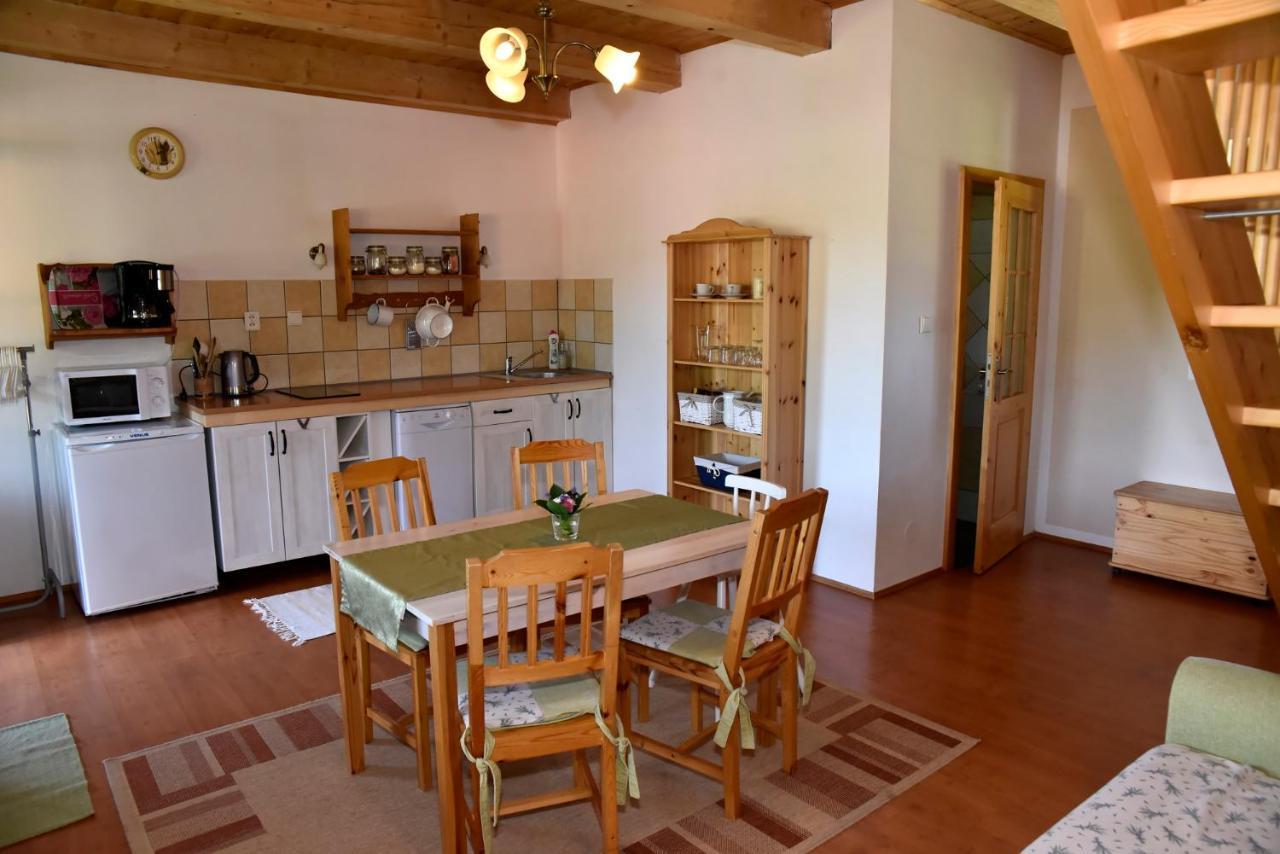 Appartement Selsky Dvur à Kájov Extérieur photo